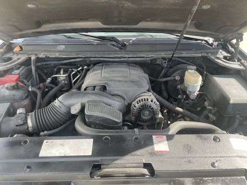 Used 2012 GMC Yukon SLT w/ SLT Chrome Package image 24