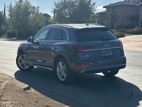 Used 2021 Audi Q5 e Premium Plus w/ Premium Plus Package AWD/4WD image 6