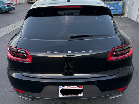 Used 2018 Porsche Macan Sport Edition image 8