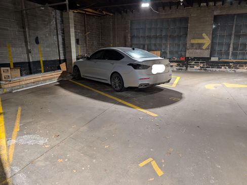 Used 2018 Genesis G80 3.3T Sport image 12