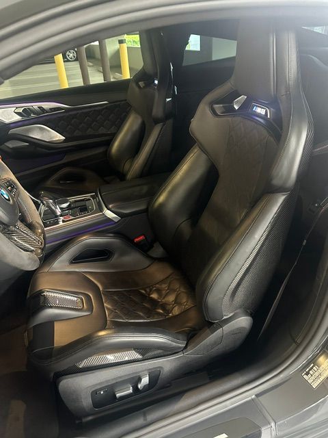 Used 2022 BMW M8 Competition w/ M Carbon Exterior Package AWD/4WD image 8