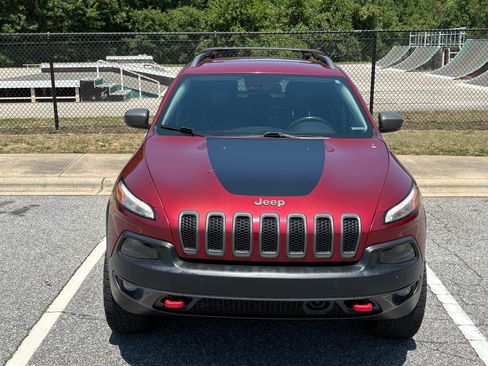 Used 2014 Jeep Cherokee Trailhawk w/ Technology Group AWD/4WD image 4
