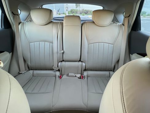 Used 2011 INFINITI EX35 Journey w/ Premium Pkg image 8