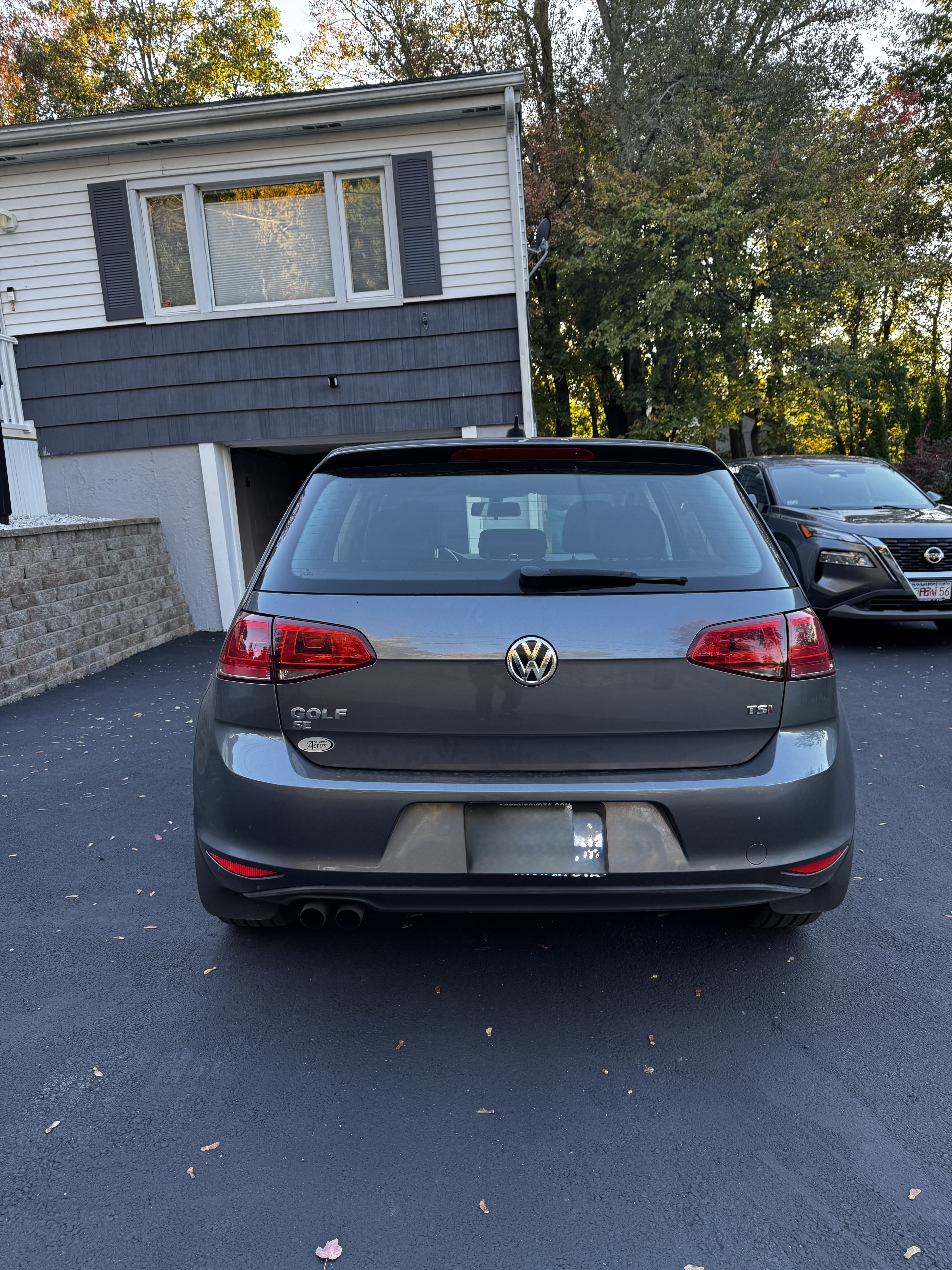 Used 2016 Volkswagen Golf SE w/ Lighting Package FWD image 8