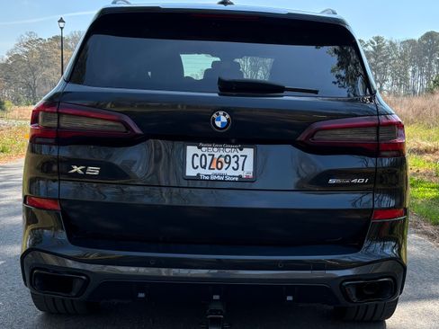 Used 2021 BMW X5 sDrive40i w/ M Sport Package image 5