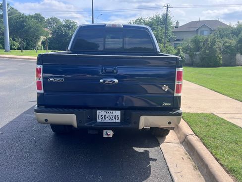 Used 2010 Ford F150 Lariat AWD/4WD image 4
