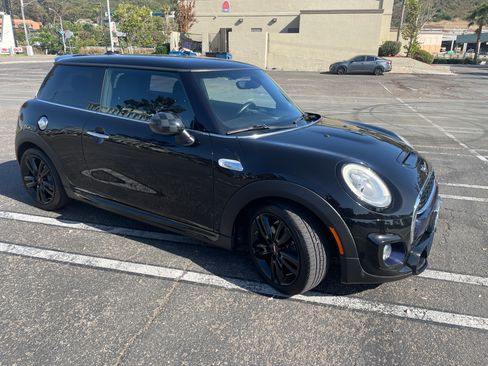 Used 2017 MINI Cooper S FWD image 17