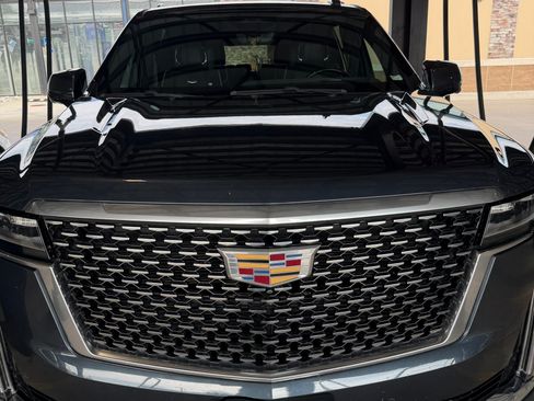 Used 2021 Cadillac Escalade ESV Premium Luxury w/ Driver Assist Tech Package AWD/4WD image 13