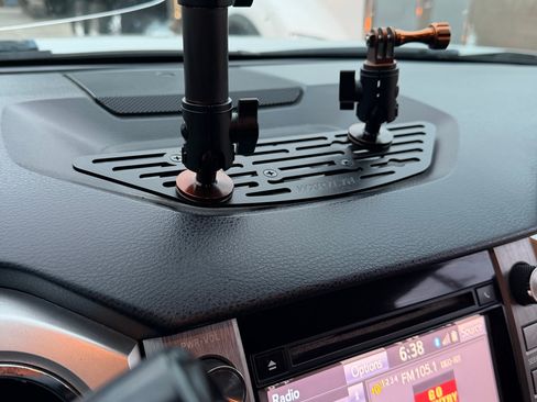 Used 2014 Toyota Tundra SR5 RWD image 9