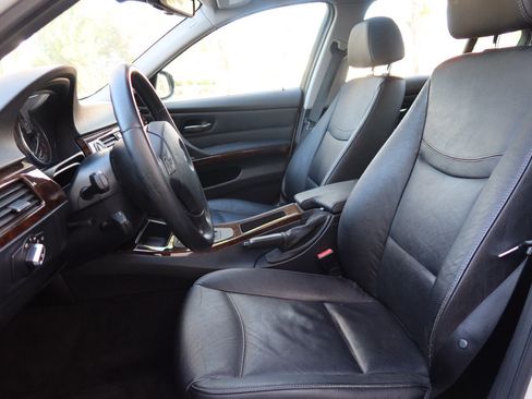 Used 2011 BMW 328i Sedan image 16