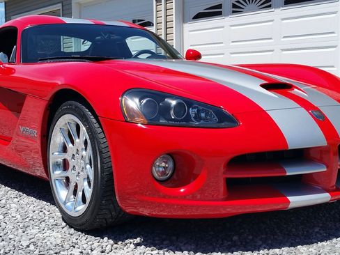 Used 2006 Dodge Viper SRT-10 image 19