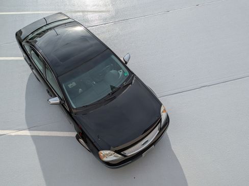 Used 2005 Ford Five Hundred Limited image 5