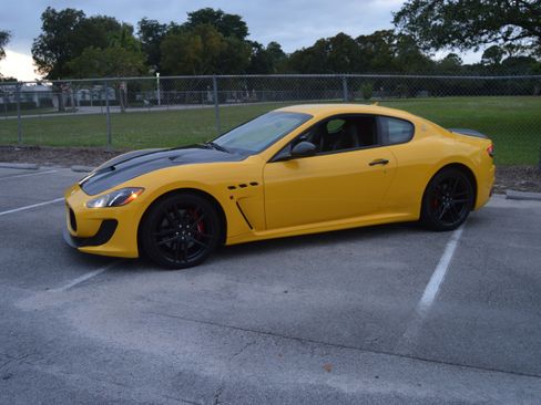 Used 2017 Maserati GranTurismo MC image 12