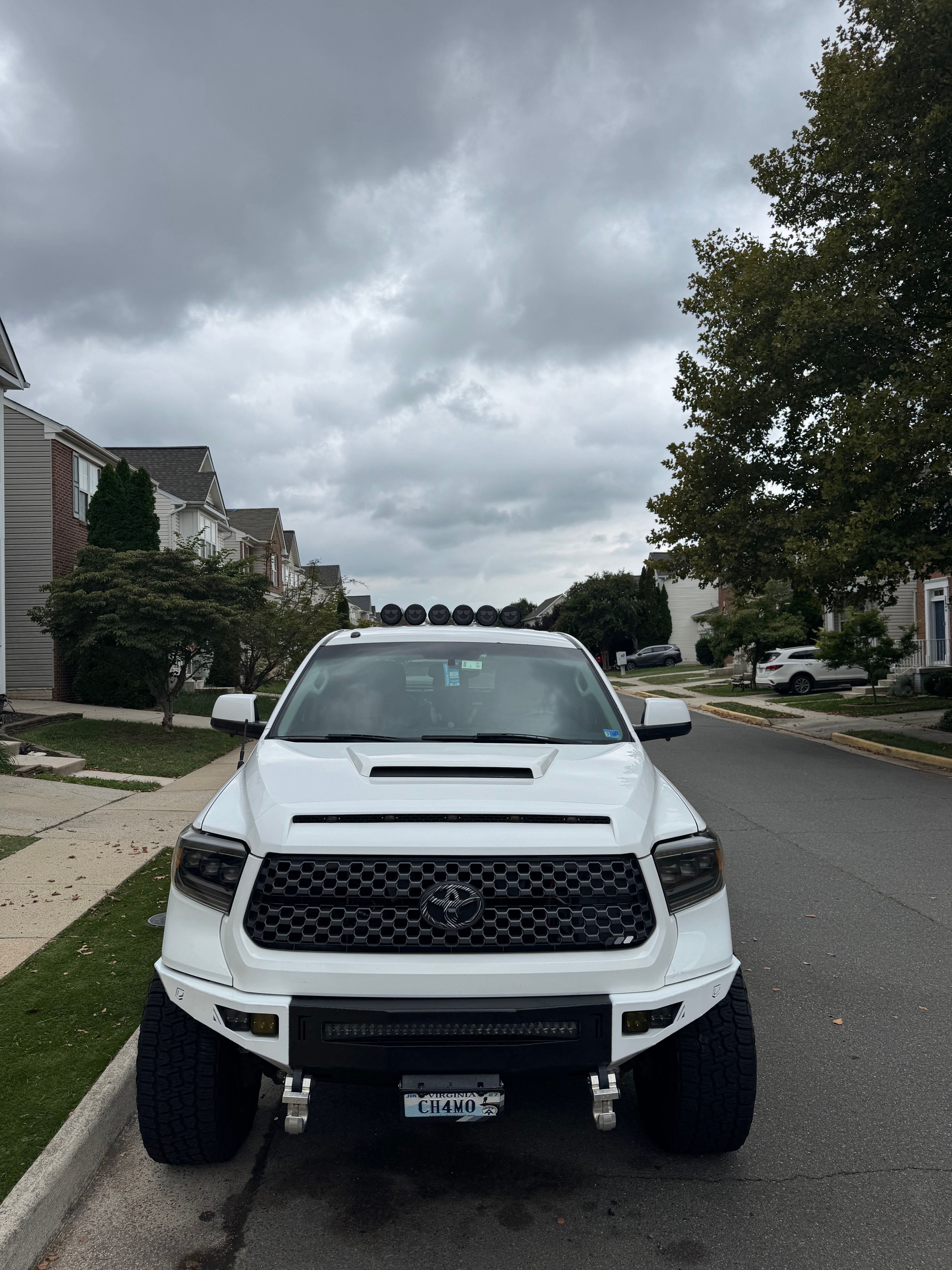 Used 2017 Toyota Tundra SR5 AWD/4WD image 4