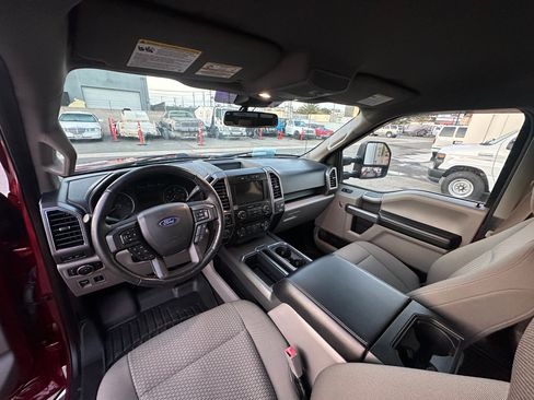 Used 2019 Ford F150 XLT w/ Equipment Group 302A Luxury image 11