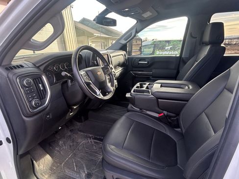 Used 2022 Chevrolet Silverado 2500 LTZ w/ Safety Package image 9