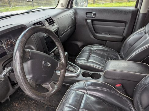 Used 2006 HUMMER H3 image 9
