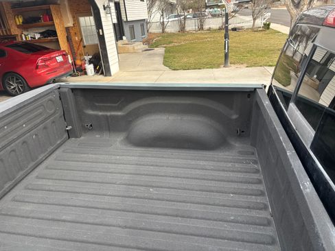 Used 2009 Dodge Ram 1500 Truck Laramie image 9