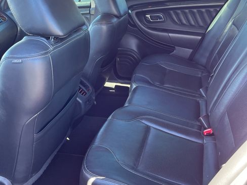 Used 2010 Ford Taurus Limited image 9