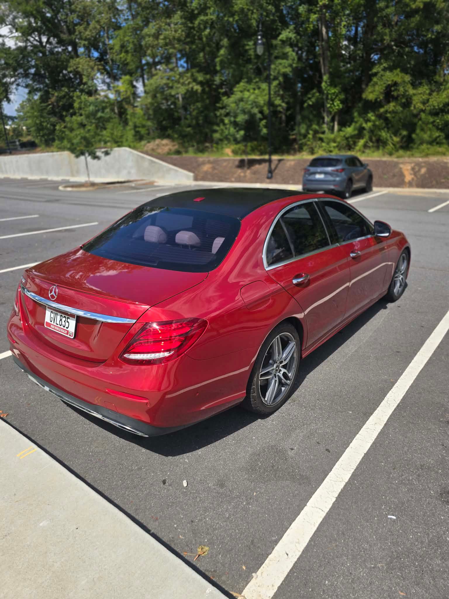 Used 2019 Mercedes-Benz E 300 w/ Premium 1 Package image 10