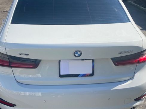 Used 2019 BMW 330i xDrive Sedan w/ Convenience Package AWD/4WD image 13