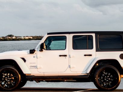 Used 2023 Jeep Wrangler Unlimited Sahara w/ Cold Weather Group