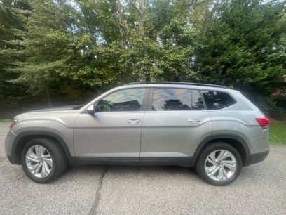 Used 2021 Volkswagen Atlas SE w/ Panoramic Sunroof Package