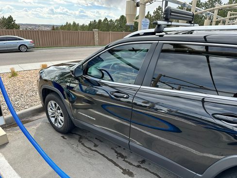 Used 2021 Jeep Cherokee Latitude Lux image 18