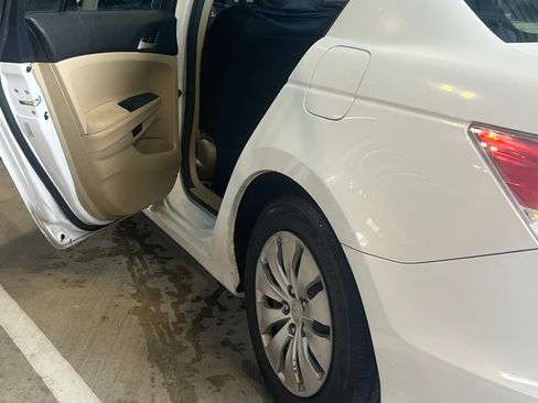 Used 2012 Honda Accord LX image 10