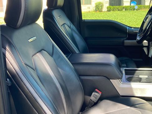 Used 2019 Ford F350 Platinum w/ Platinum Ultimate Package image 14