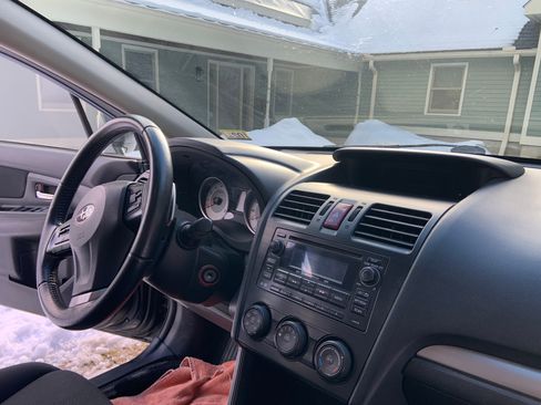 Used 2013 Subaru Impreza 2.0i Premium image 15