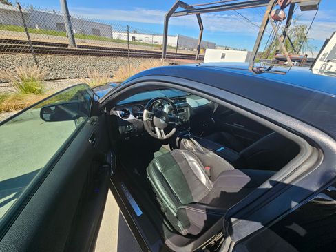 Used 2012 Ford Mustang GT Premium w/ Brembo Brake Pkg image 8