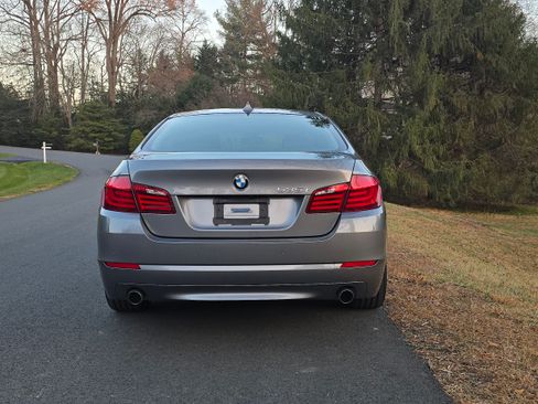 Used 2012 BMW 535i xDrive Sedan image 5