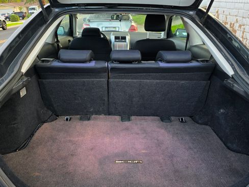 Used 2009 Scion tC Hatchback Coupe 2D image 4