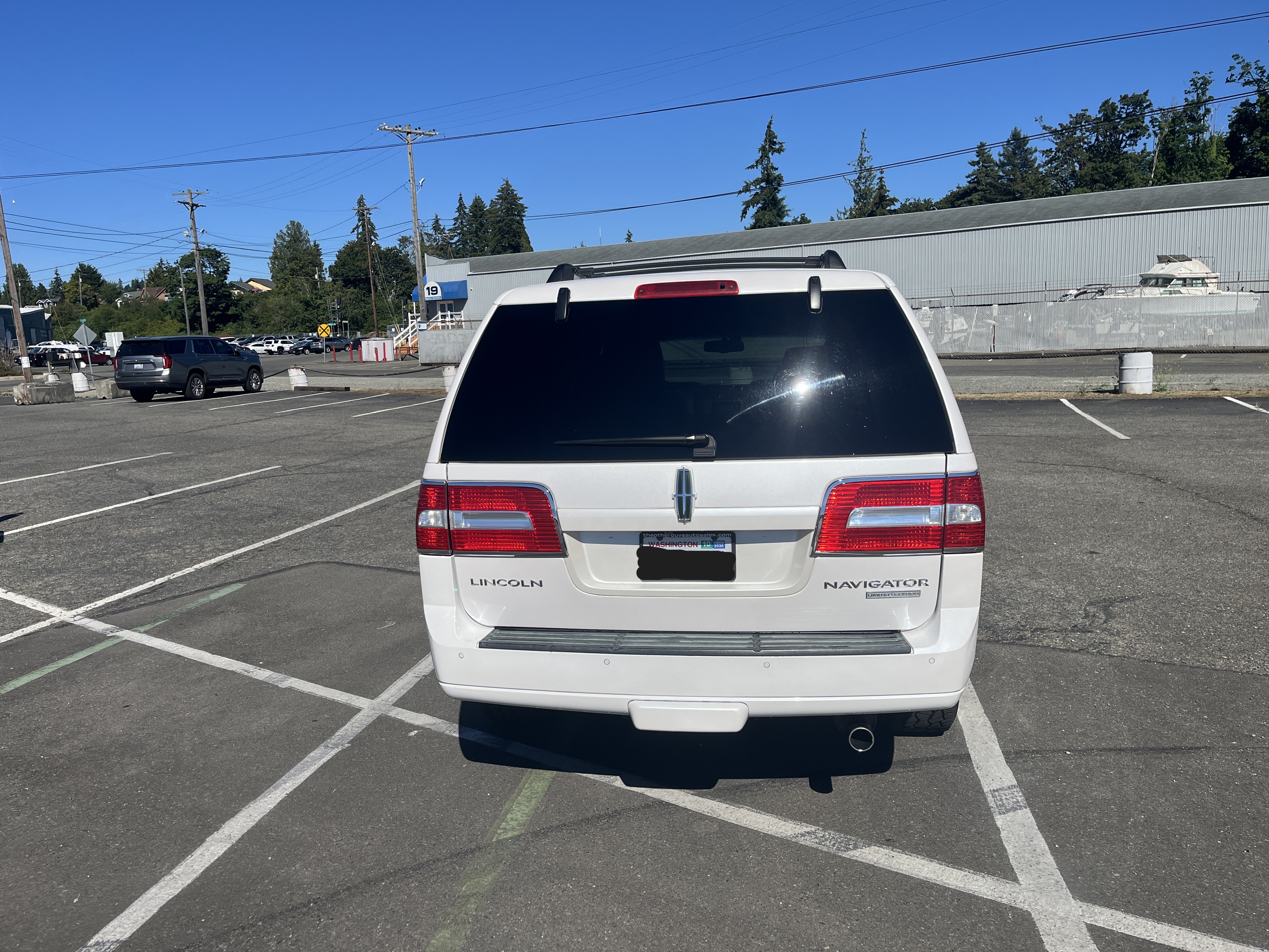 Used 2011 Lincoln Navigator 4WD w/ 101A Rapid Spec Order Code image 6