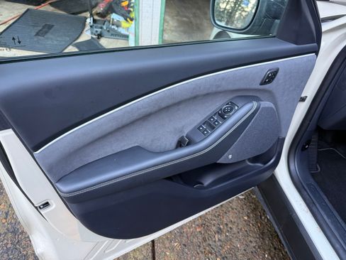 Used 2025 Ford Mustang Mach-E GT image 2