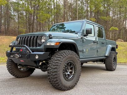 Used 2024 Jeep Gladiator Sport