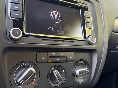 Used 2014 Volkswagen Jetta TDI FWD image 20