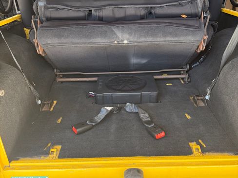 Used 2004 Jeep Wrangler SE AWD/4WD image 18
