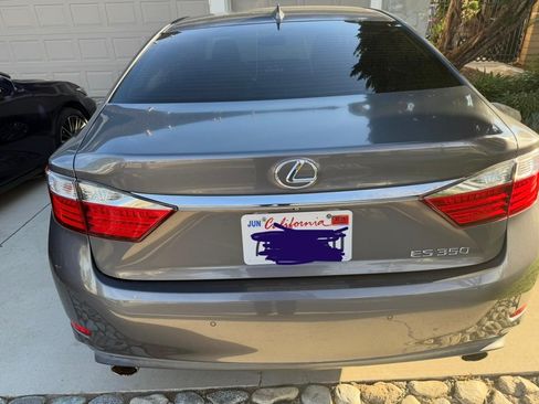 Used 2015 Lexus ES 350 w/ Premium Package image 10