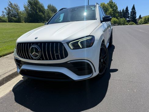 Used 2021 Mercedes-Benz GLE 63 AMG S image 4