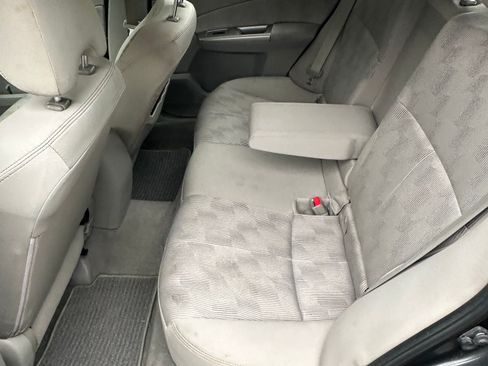 Used 2010 Subaru Forester 2.5X AWD/4WD image 12