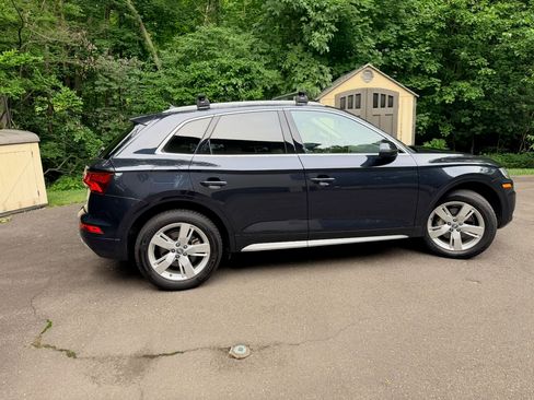 Used 2018 Audi Q5 2.0T Premium Plus w/ Premium Plus Package AWD/4WD image 9