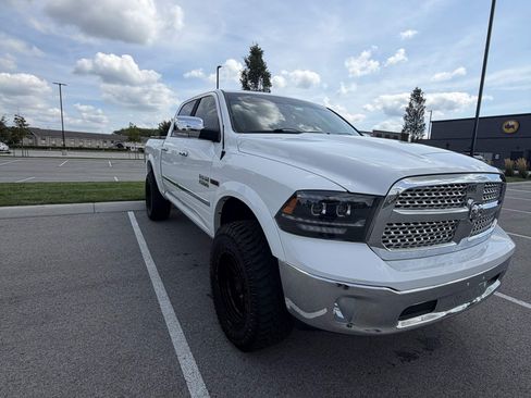 Used 2015 RAM 1500 Laramie w/ Convenience Group AWD/4WD image 2