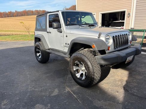Used 2008 Jeep Wrangler X image 4