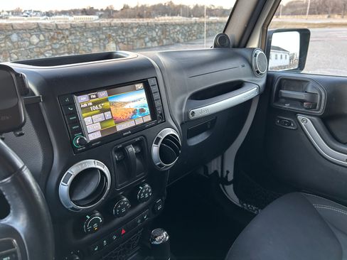 Used 2013 Jeep Wrangler Sahara w/ Dual Top Group image 14