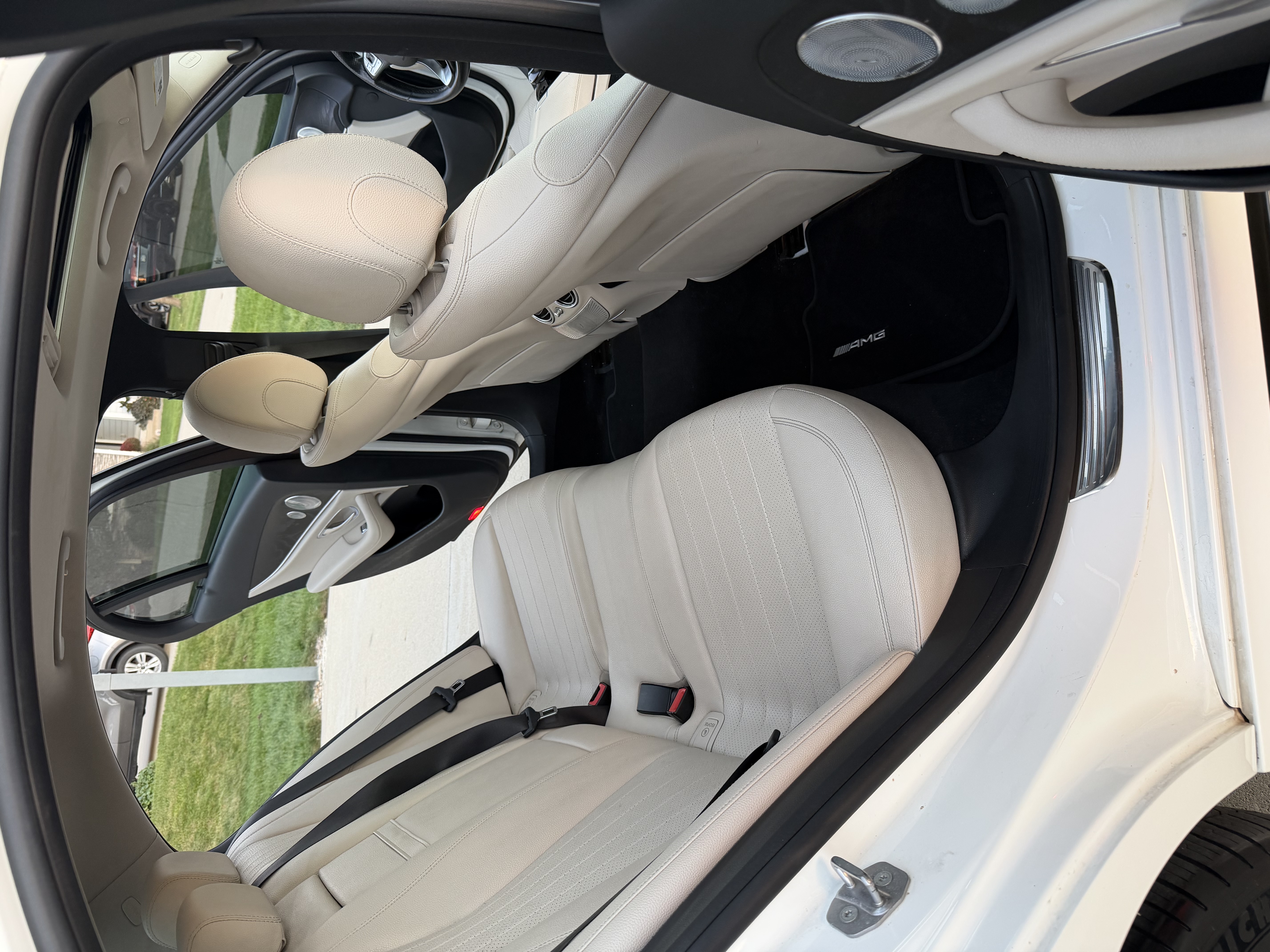 Used 2017 Mercedes-Benz E 300 4MATIC image 17