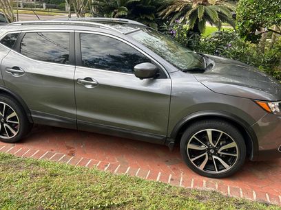 Used 2018 Nissan Rogue Sport SL w/ SL Premium Package