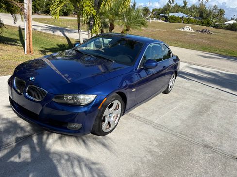 Used 2010 BMW 328i 328i Convertible 2D image 11