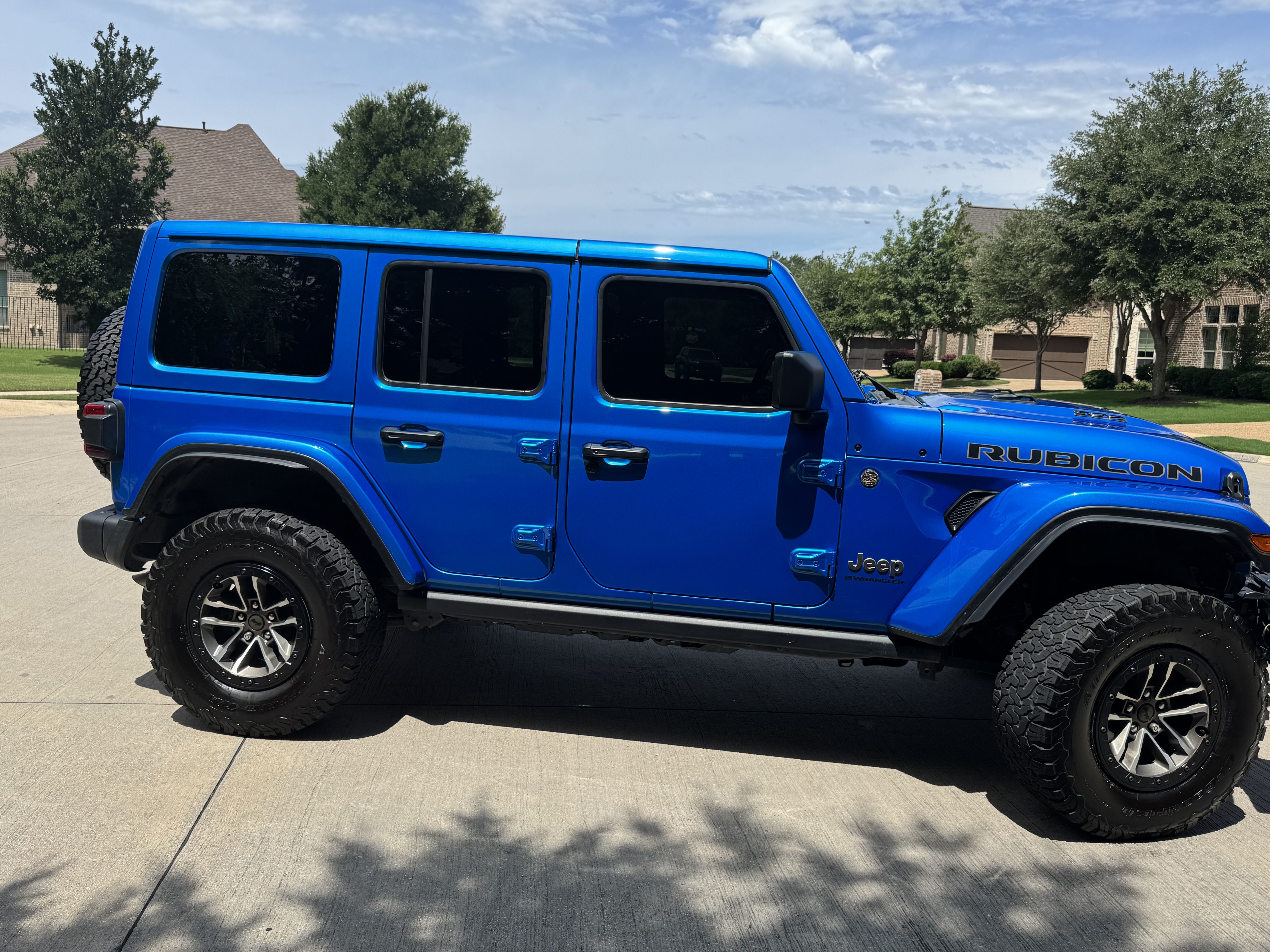Used 2024 Jeep Wrangler Unlimited Rubicon 392 AWD/4WD image 6